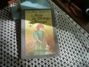 Ania ze Złotego Brzegu- Lucy Maud Montgomery