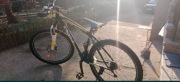 Rower z amortyzatorami