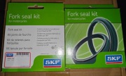 Uszczelniacze lag SKF KITB-41S ( 41mm, Showa ) dla Kawasaki, Honda, Suzuki