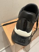 Skórzane sneakersy Pinko Ariel