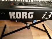 Sprzedam organy korg i3