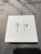 NOWE SŁUCHAWKI AirPods 4!