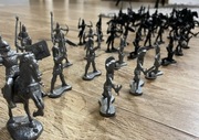 Zestaw żołnierzyków plastikowych - 56 figurek 