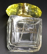 Puste flakoniki po oryginalnych perfumach