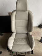 Fotele kanapa jasna skóra Peugeot 307cc