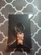 Brelok kolorowy piesek 1