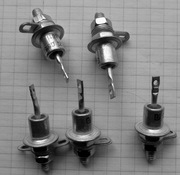 Dioda Zenera D815E D815I 15V 500mA ZSRR