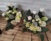 Komplet róże - stroik na grób 