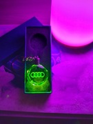 Brelok LED wielokolorowy, szklany Audi