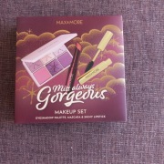 Zestaw do makijażu Cienie, pomadka, tusz Zestaw 3-częściowy Max & More 