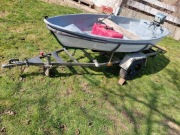 Lodz wędkarska z Przyczepka 