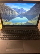 Laptop Hp procesor AMD 4GB RAM Dysk SSD Samsung 200Gb + Windows 11 Pro