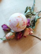 Kula do kąpieli,handmade, brzoskwinia z nagietkiem