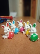 Zestaw 5 figurek Wielkanocnych – Zajączki z Jajkiem (Rękodzieło)