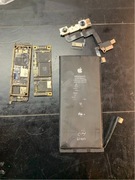 iPhone 11 – Płyta Główna (Do Naprawy) + Komplet Układów (Face ID / Bateria)