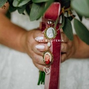 Medalion zawieszka do bukietu ślubnego ze zdjęciem tekstem marynarki ślub