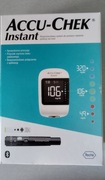 Glukometr Accu-Chek Instant + 60 szt. pasków