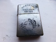 Super Zapalniczka Zippo Wietnam Replika US Army Nha Trang 68-69 Grawer