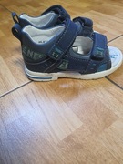 Sandałki dla chłopca 