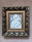 Ceramika płaskorzezba Matka Boska Komunia prezent