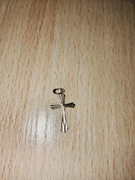 Złoty krzyżyk próba 585 waga 2.6grama