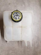 Ford zbiorniczek wyrównawczy, płyn chłodzący