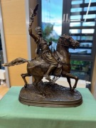 Potężna rzeźba z brązu Sokolnik na koniu Mene XIX wiek Antyk 
