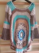 Sweter recznie robiona szydelkiem 