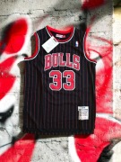 Scottie Pippen jersey NBA Chicago Bulls czarna koszulka Mitchell Ness nowa