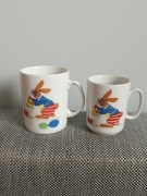 Dwa urocze kubki z zajączkami motyw wielkanocny "Karolina" PRL