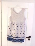 biała letnia krótka sukienka w grochy groszki kropy kropki 40L szara