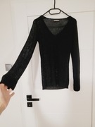 Sweterek lekki, cienki czarny z srebrną nitką S/M