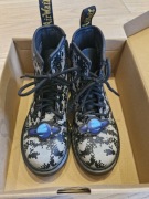 Dr Martens rozmiar 32 Planety