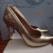 Włoskie Buty damskie na obcasie rozmiar 37