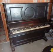 Pianino sprzedam 