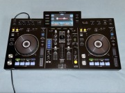 Konsola Pioneer XDJ-RX + UDG Case + Decksaver - komplet DJ Ready