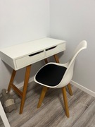 Komplet małe biurko plus krzesło 