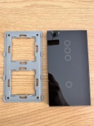 Panel szklany z ramką dwu modułowy 3+1 do włączników inteligentnych wifi