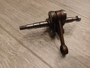 Husqvarna 235e wał korbowy