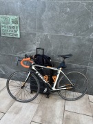 Rower Trek Domane 400 szosa karbon roz. 54 na wzrost 172-180