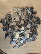 Klucze kluczyki do bagażników Mont Blanc Supra 150 szt.