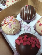 Czekoladowa kula bomba do mleka z piankami 4sztuki  Dzień Kobiet