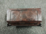 Mercedes Benz C W202 2028100028 Popielniczka przednia, deski rozdzielczej