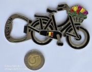 Nowy Metalowy magnes na lodówkę BELGIA Belgium. Opener. Otwieracz. 