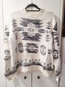 Biały sweter Pull&Bear rozmiar L