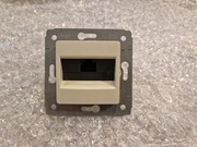 773741 Gniazdo pojedyncze RJ45 Legrand CARIVA krem