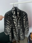 Przepiękne futro oversize stylowe zebra hit