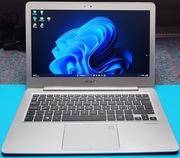 ASUS Zenbook UX330C 13,3"FHD,m3-7Y30,4GB,SSD 256GB