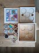 Pudełko sensoryczne drewniane 13 elementowe . Wyrób rzemieślniczy. Używane