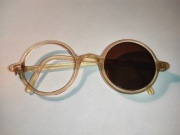 Okulary przeciwsłoneczne z PRL